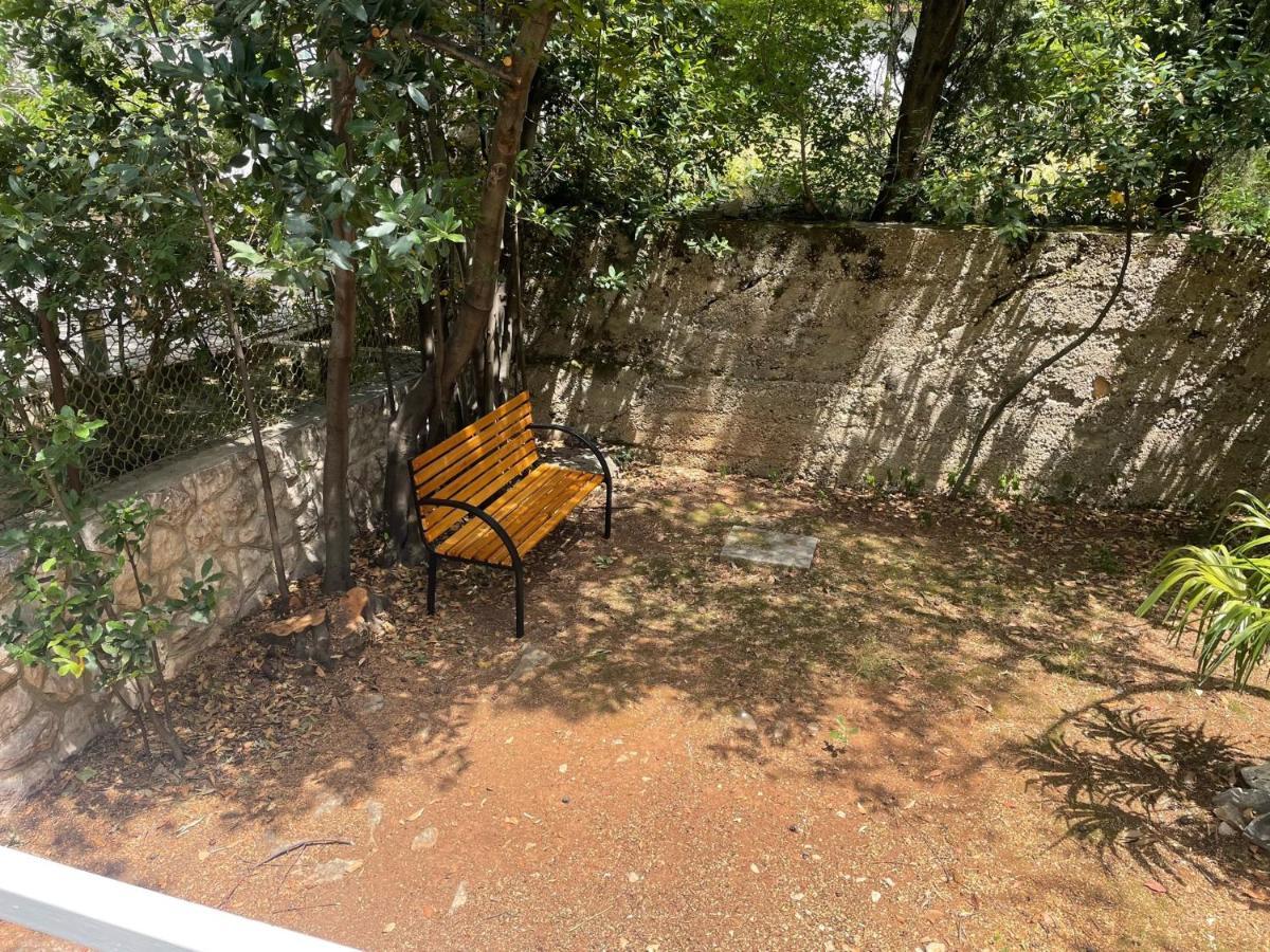 Lory Apartmani Dramalj Esterno foto