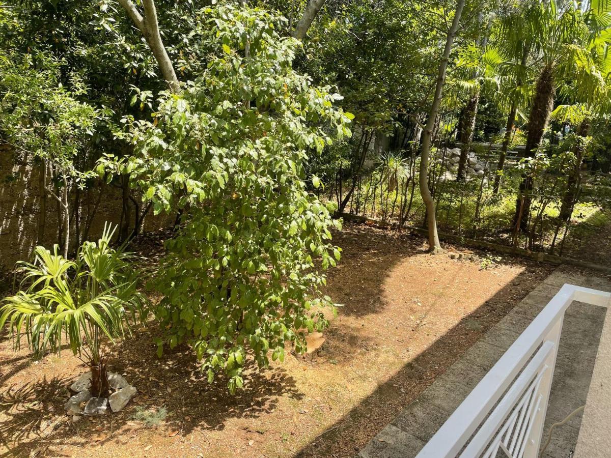 Lory Apartmani Dramalj Esterno foto