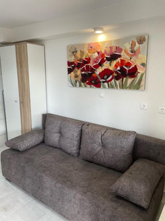 Lory Apartmani Dramalj Esterno foto